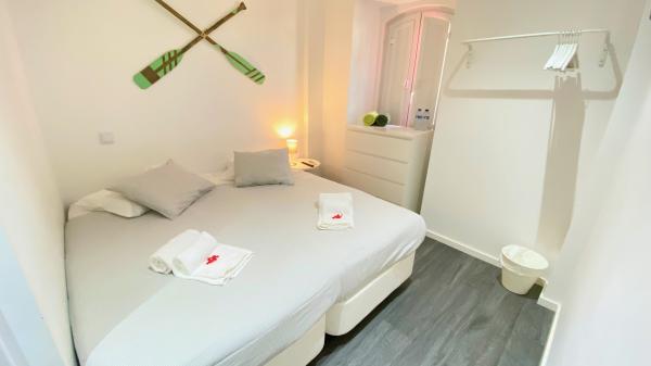 Casa Amarela Guesthouse: Santa Eulália Bedroom